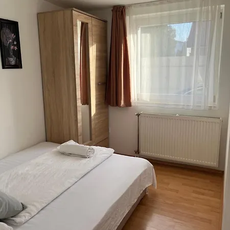 Case de vacanță Marcell